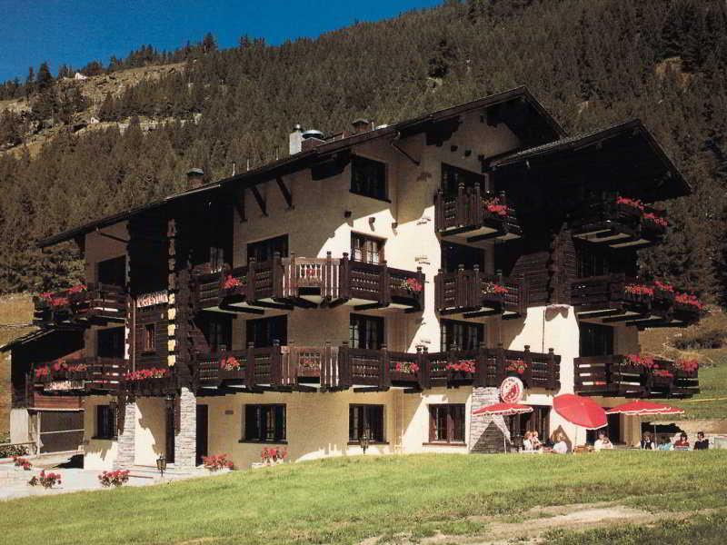 Hotel Baergsunnu ザース・グルント エクステリア 写真